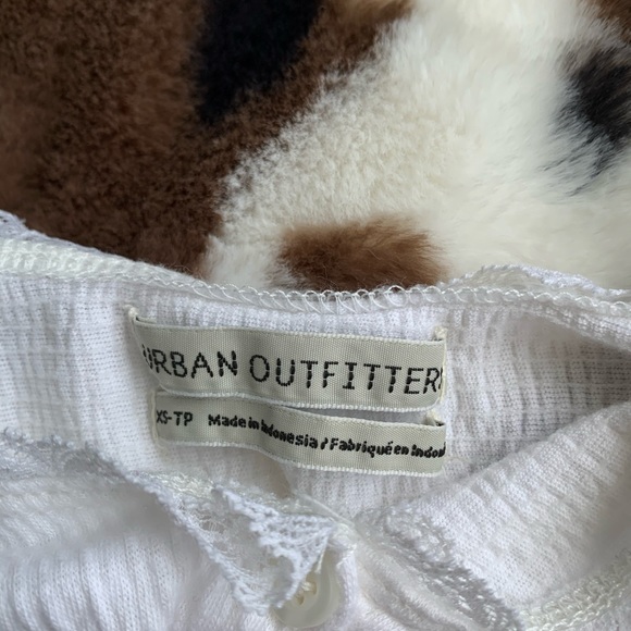 Urban outfitters Ruffle top - Picture 2 of 3